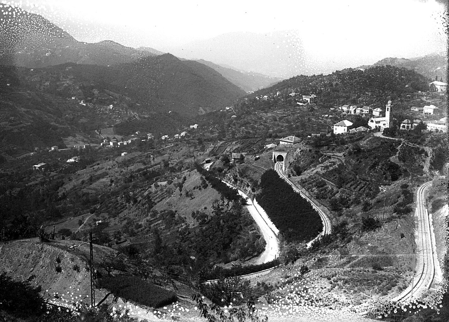 negativo n° 8845 Ferrovia Casella. Panorama verso S.Olcese - 21 giugno 1928.jpg