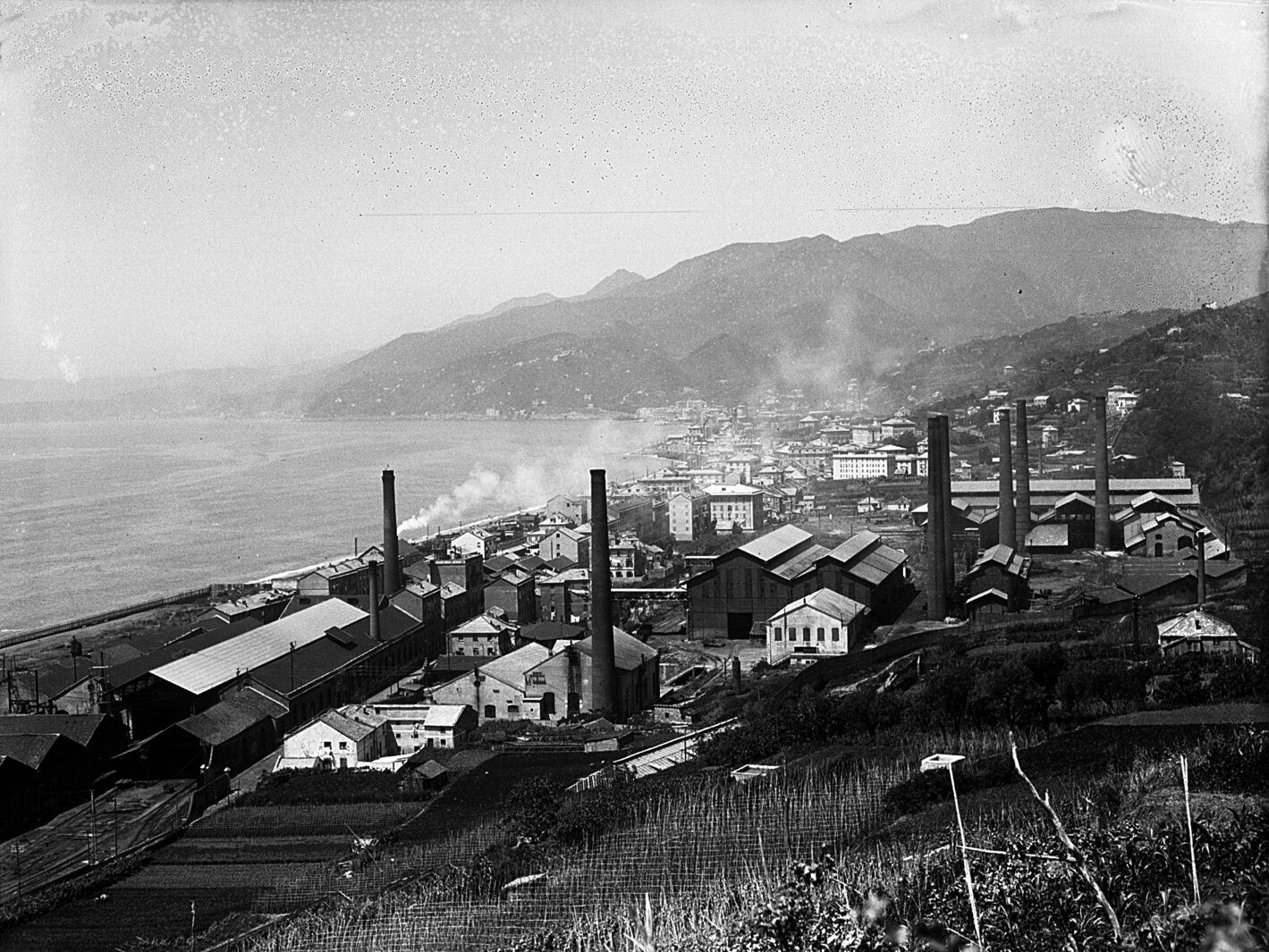 negativo n° 8900  Pra. Panorama dall'alto - 12 giugno 1928.jpg