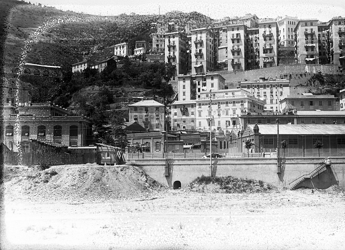 negativo n° 8905 Ponte sul Bisagno, da Via Montaldo - 13 giugno 1928.jpg