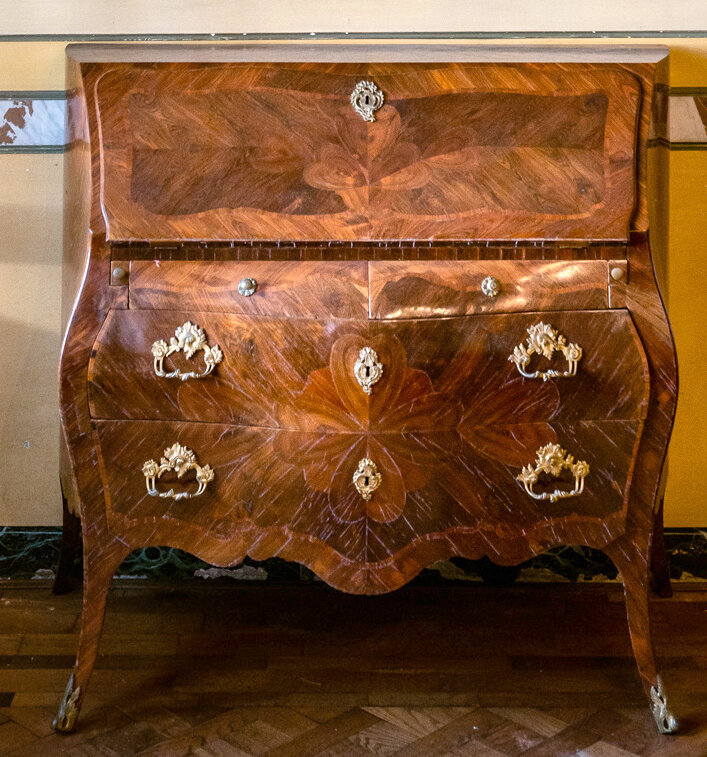 cassettone a ribalta.jpg