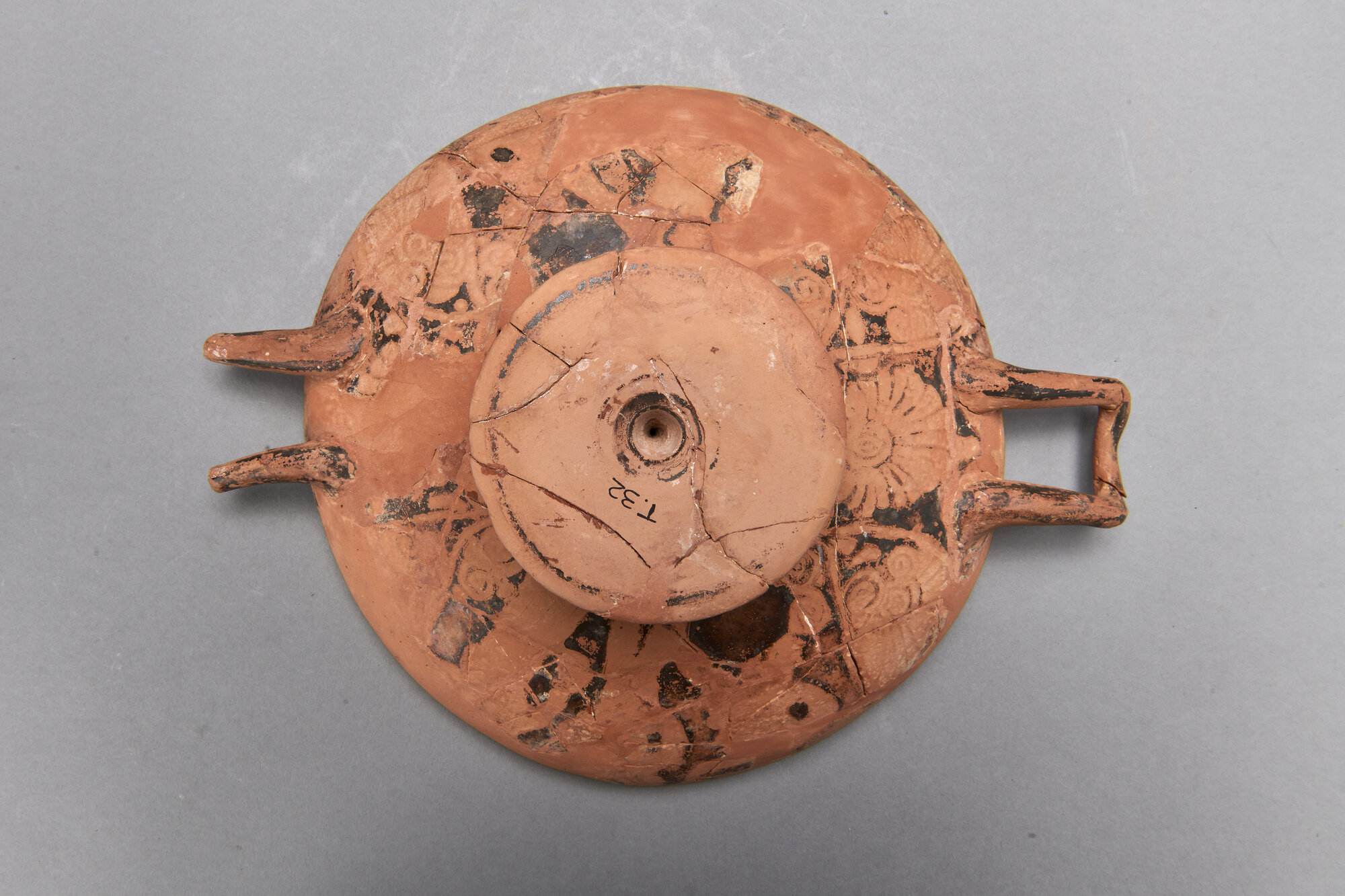 AR_T10-132_26890.jpg