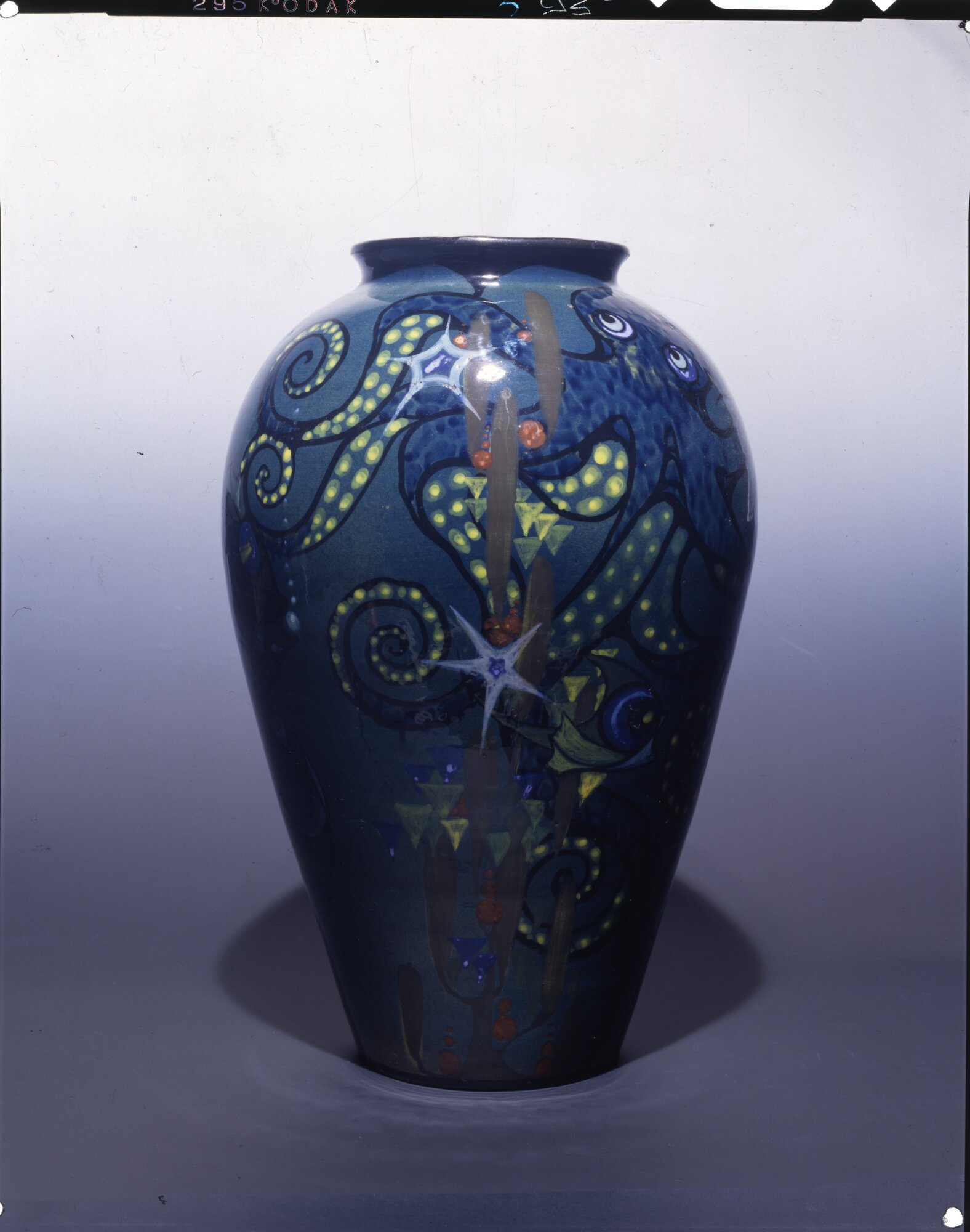 GX1993.400.jpg