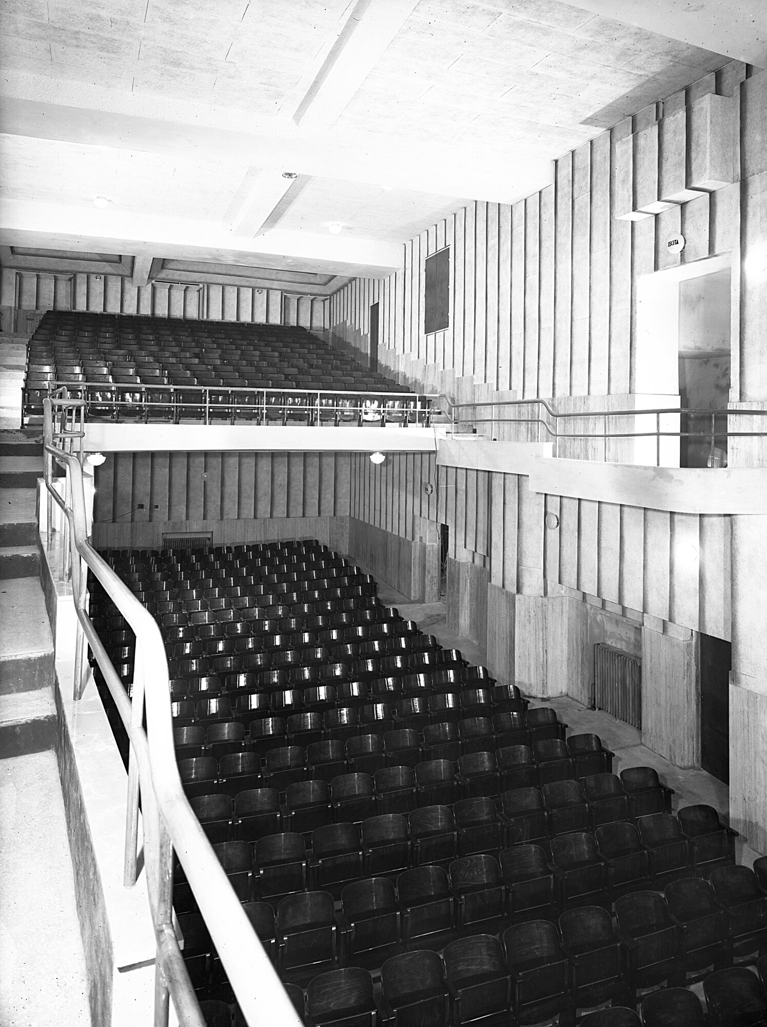 c3899 Cinema Chiabrera.jpg