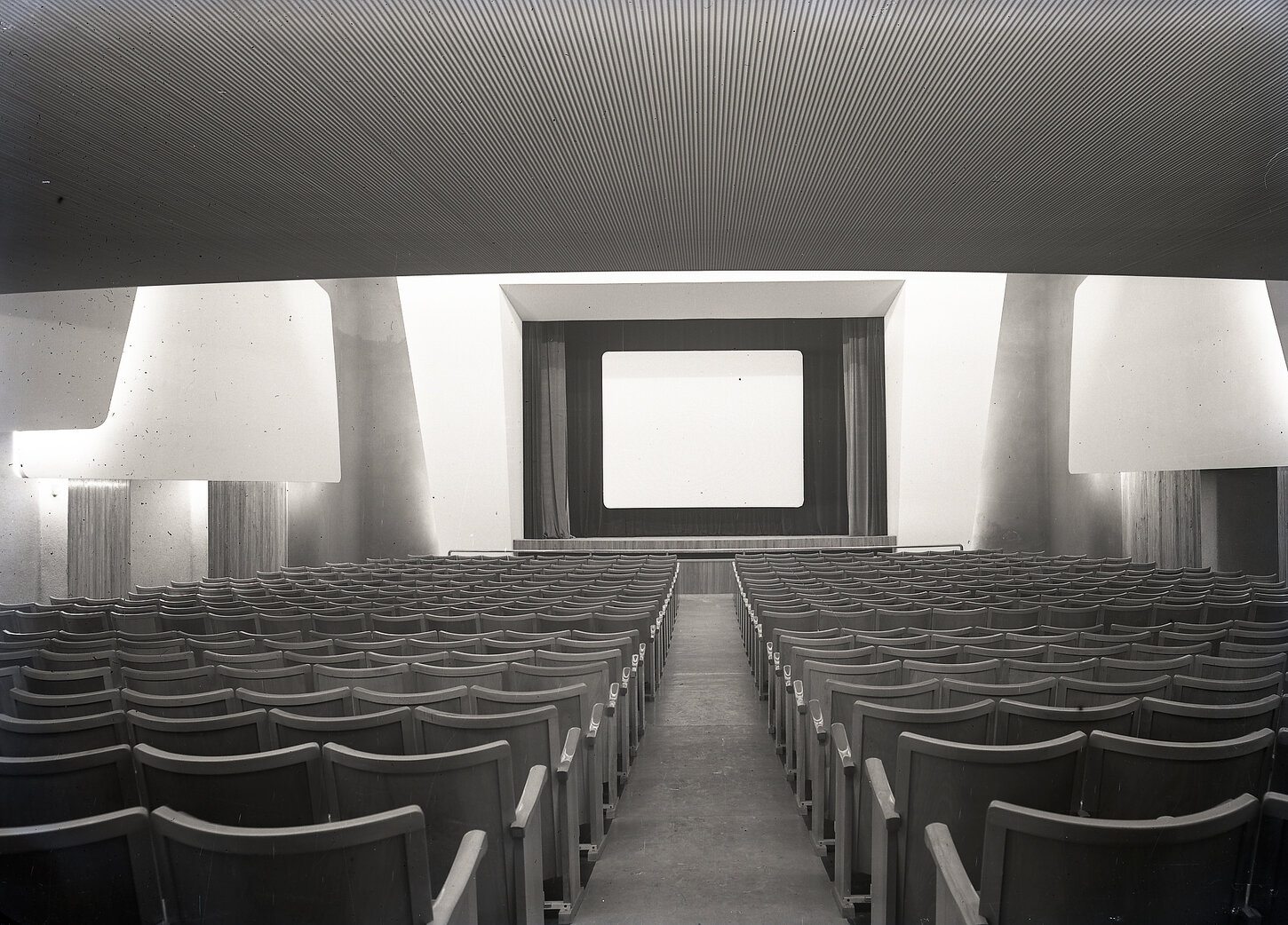 c18572 Daneri Ingegnere Via Trento Cinema Elios.jpg