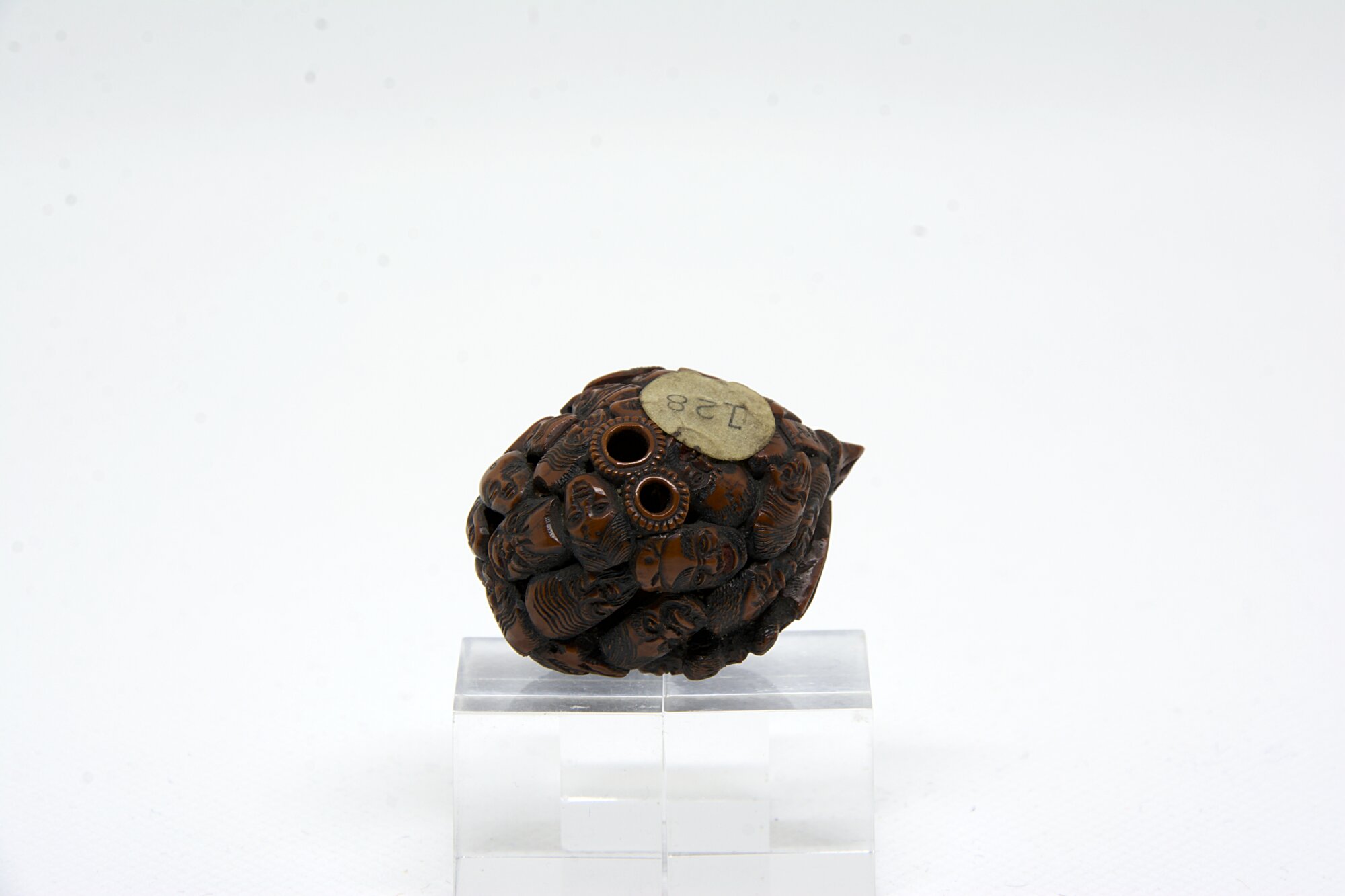 CH01N-128_5.tiff